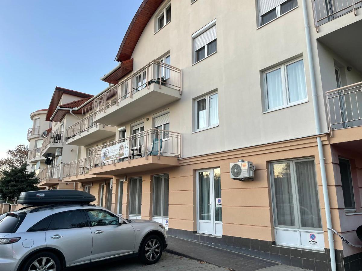 Hajdúszoboszló Rosemary Apartmanok, Rose, Lili, Mary1, Mary2 מראה חיצוני תמונה