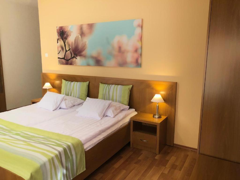 Hajdúszoboszló Rosemary Apartmanok, Rose, Lili, Mary1, Mary2 מראה חיצוני תמונה