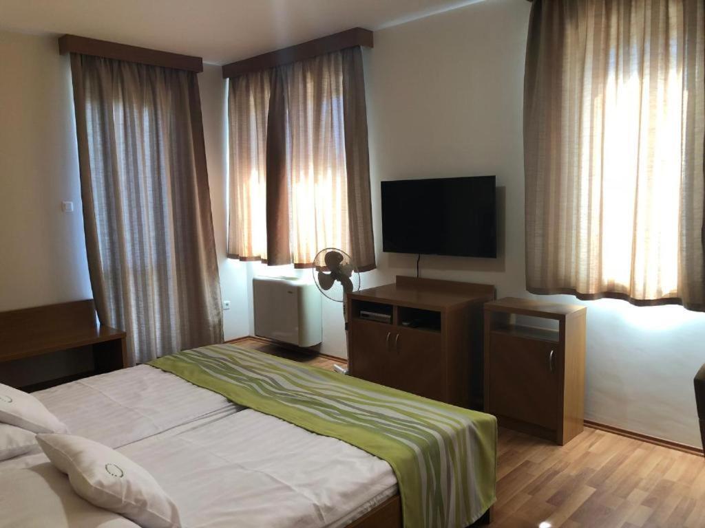 Hajdúszoboszló Rosemary Apartmanok, Rose, Lili, Mary1, Mary2 מראה חיצוני תמונה