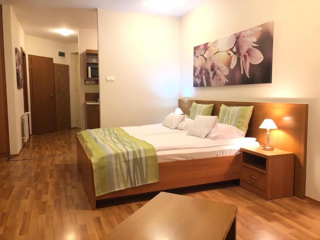 Hajdúszoboszló Rosemary Apartmanok, Rose, Lili, Mary1, Mary2 מראה חיצוני תמונה