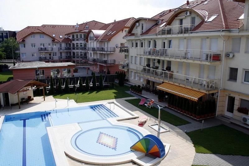 Hajdúszoboszló Rosemary Apartmanok, Rose, Lili, Mary1, Mary2 מראה חיצוני תמונה